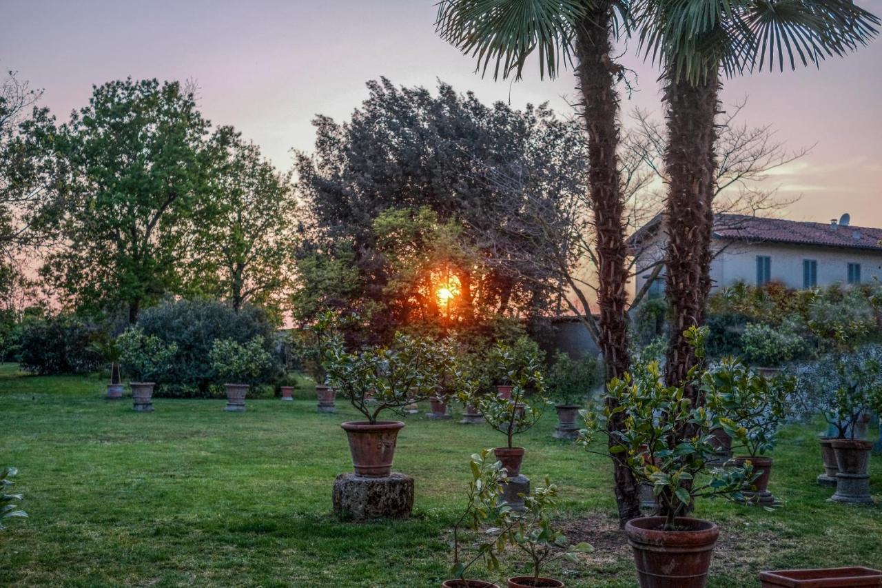 Bed And Breakfast Locanda Lugagnano Cassinetta di Lugagnano Exterior photo